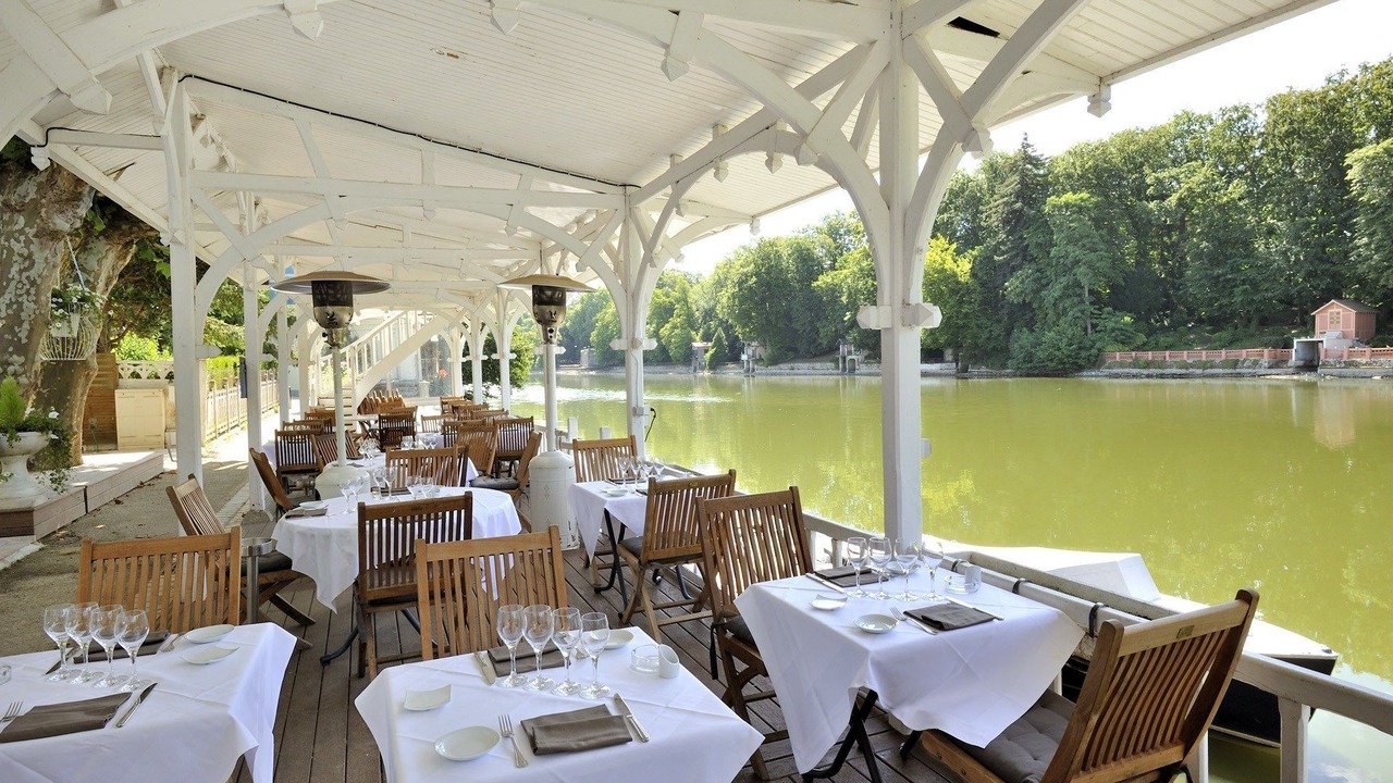 Photo of Others in Olivet