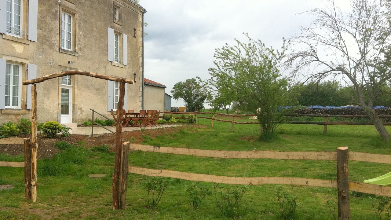 Photo of Outdoor in Saint-Hilaire-des-Loges