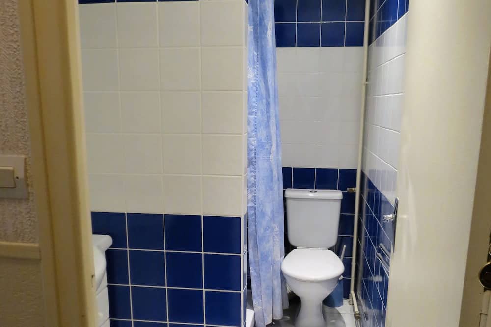 Photo of Bathroom in Bourbonne-les-Bains