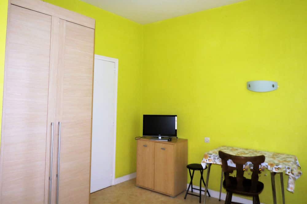 Photo of Bedroom in Bourbonne-les-Bains