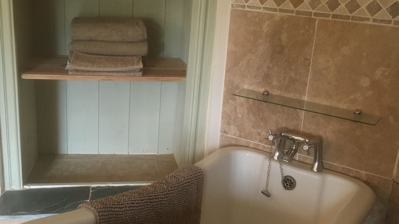 Photo of Bathroom in Augan