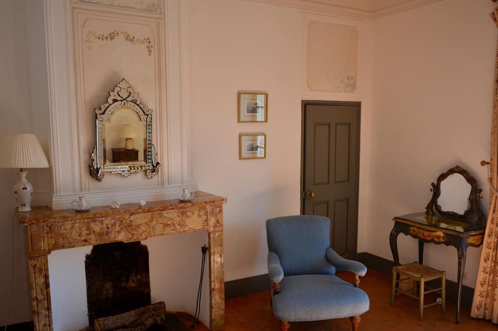 Photo of Bedroom in Esparron-de-Verdon