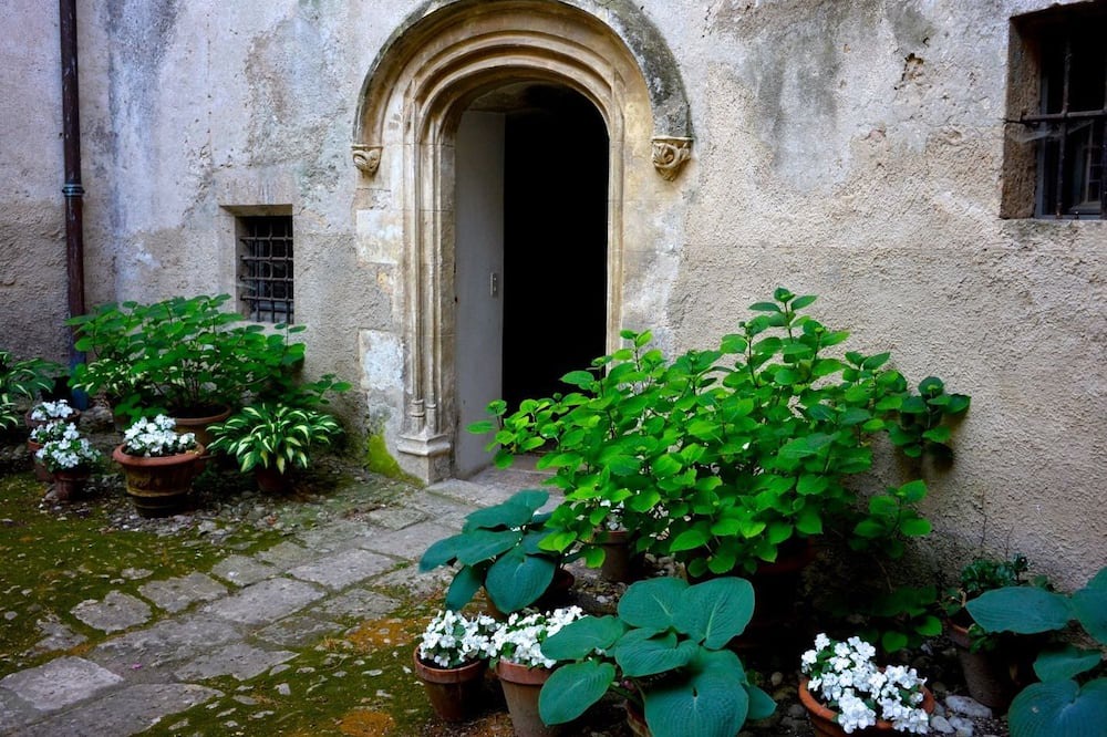 Photo of Outdoor in Esparron-de-Verdon
