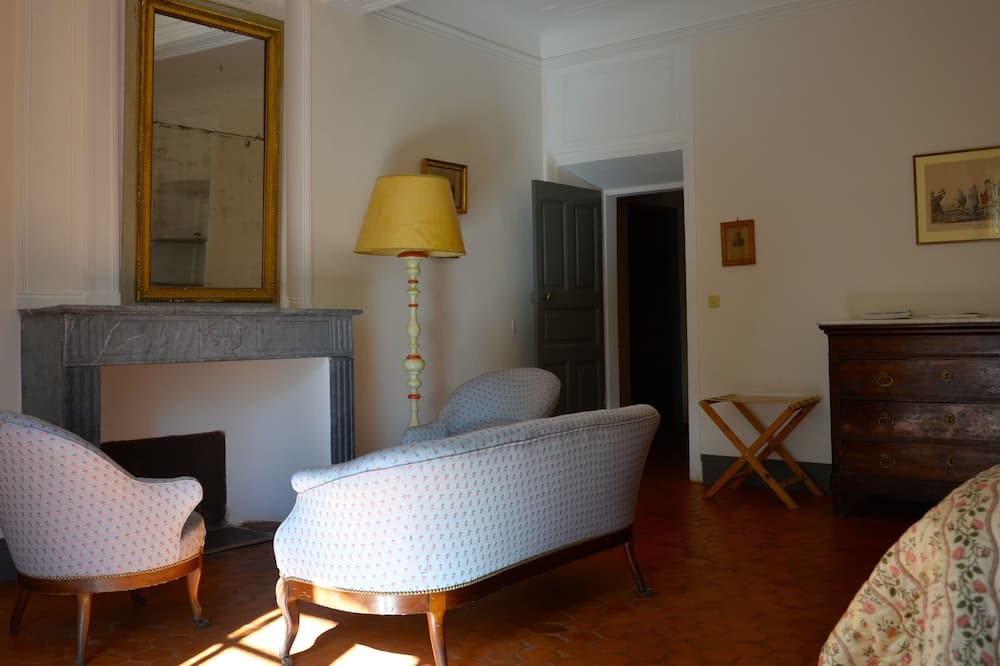 Photo of Bedroom in Esparron-de-Verdon