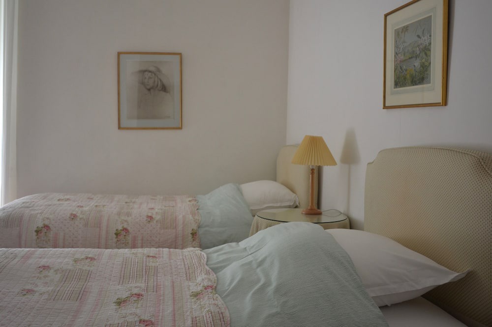 Photo of Bedroom in Esparron-de-Verdon