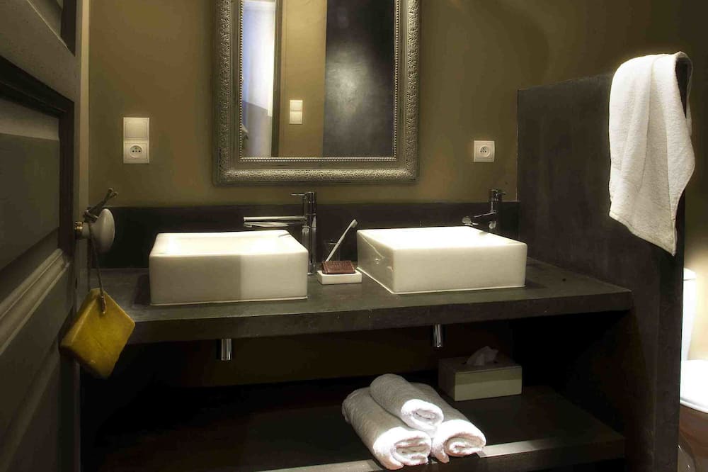 Photo of Bathroom in Riez