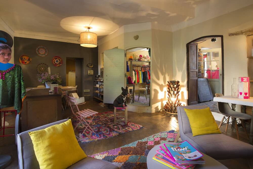 Photo of Others in Riez