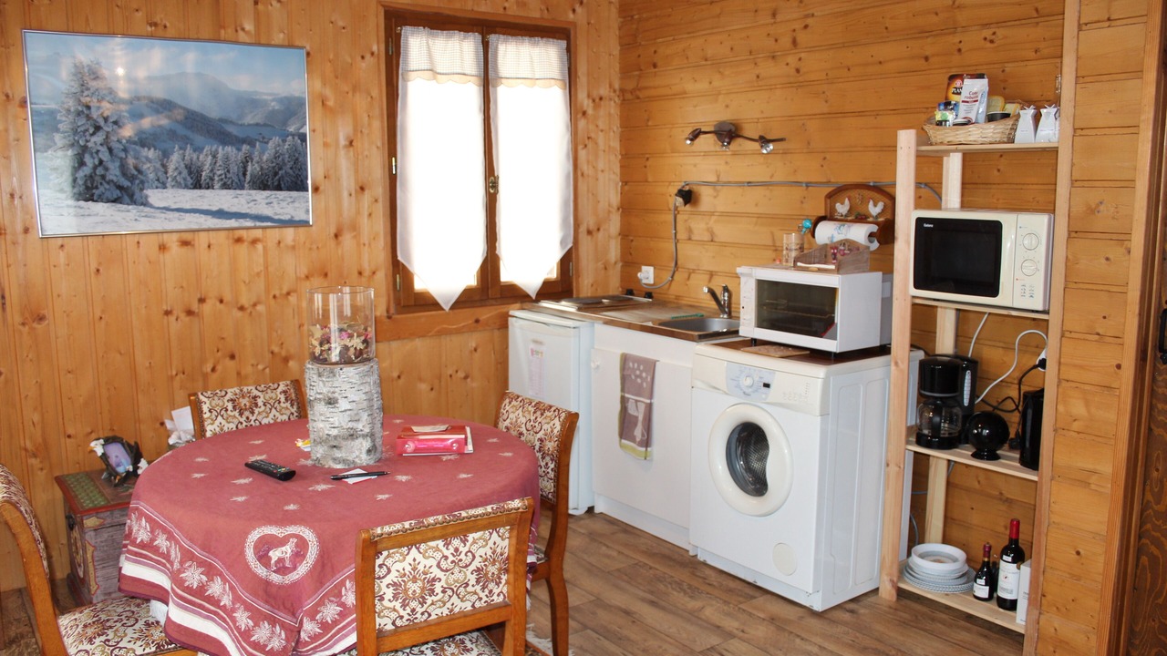 Photo of Others in Jalons