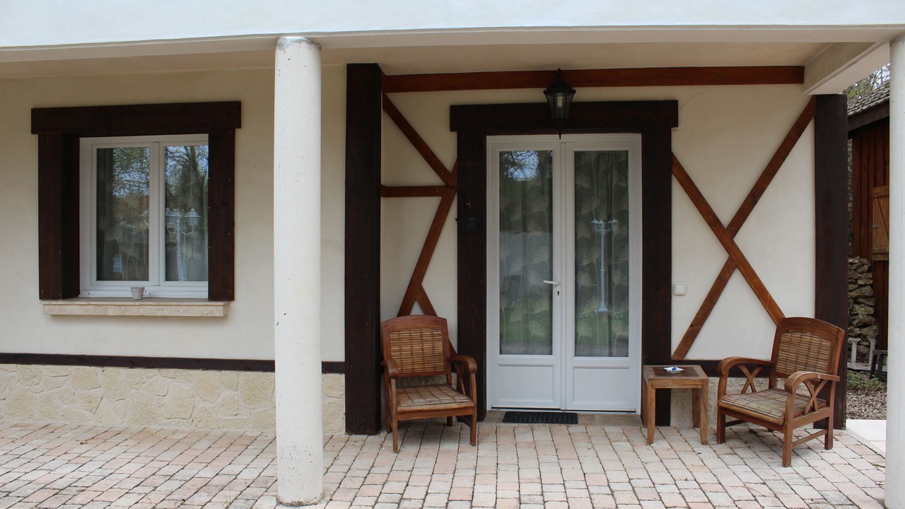 Photo of Outdoor in Jalons