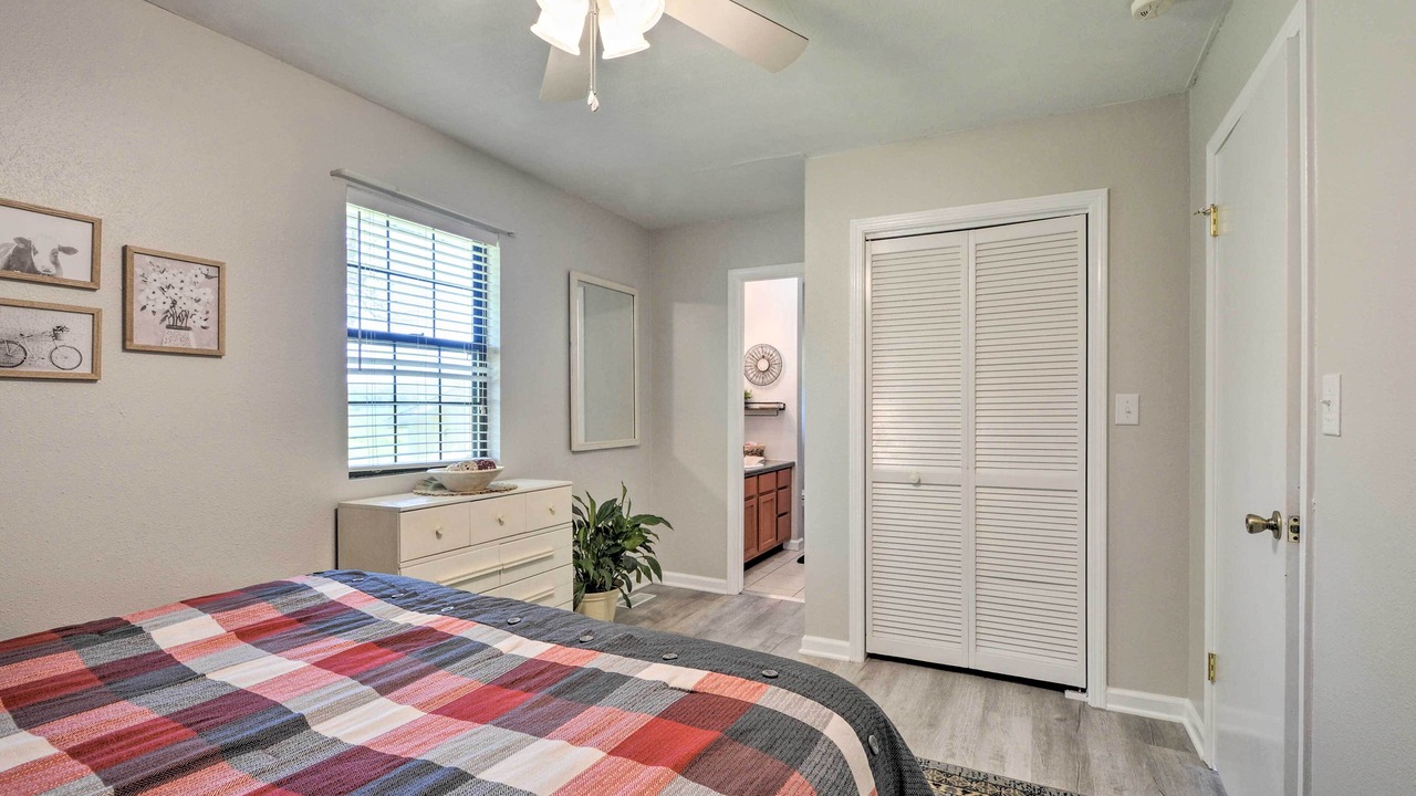 Photo of Bedroom in Ironton