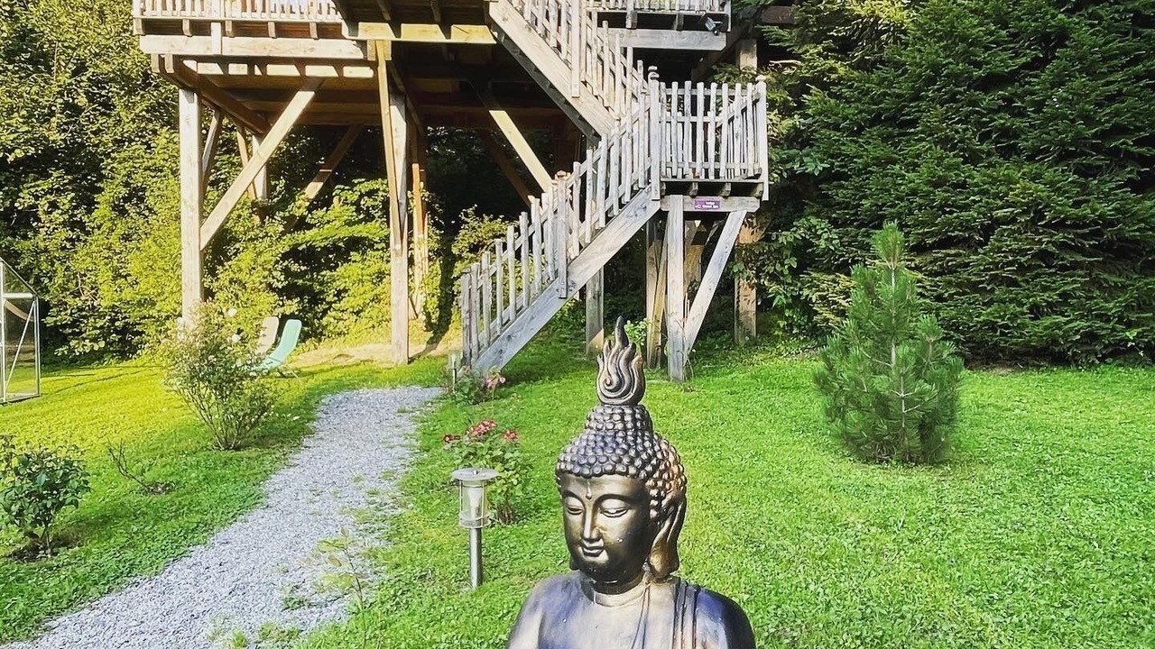 Photo of Outdoor in Larringes