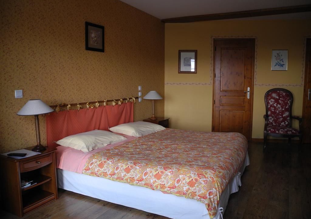 Photo of Bedroom in Saint-Victor-sur-Loire