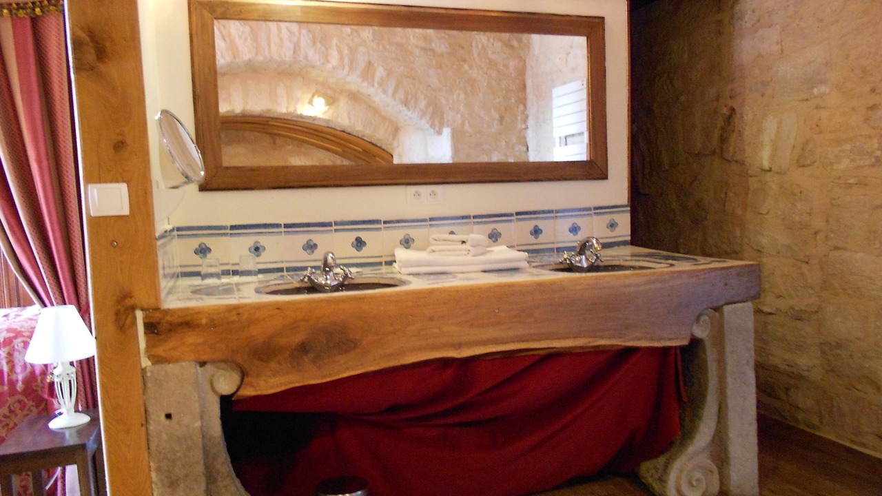 Photo of Bathroom in Auberive