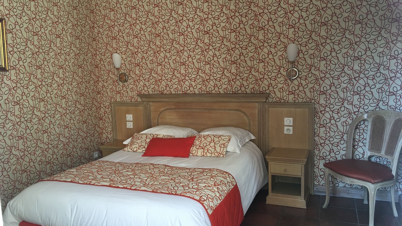 Photo of Bathroom in Thieblemont-Faremont