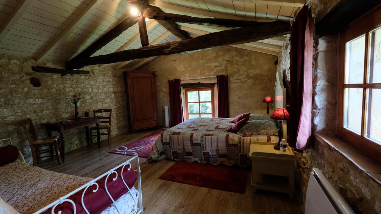 Photo of Others in Castelnau-de-Montmiral
