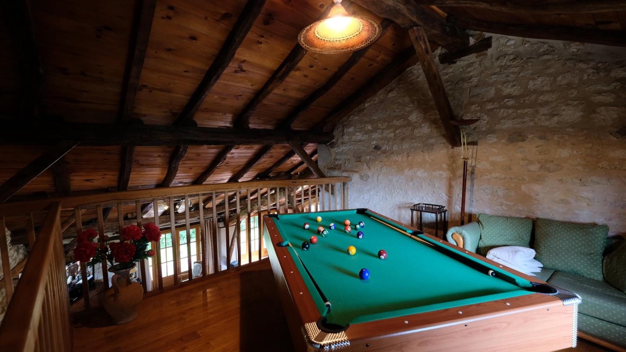 Photo of Bedroom in Castelnau-de-Montmiral
