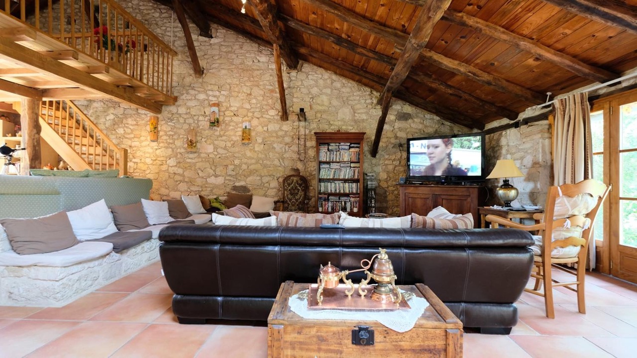Photo of Livingroom in Castelnau-de-Montmiral