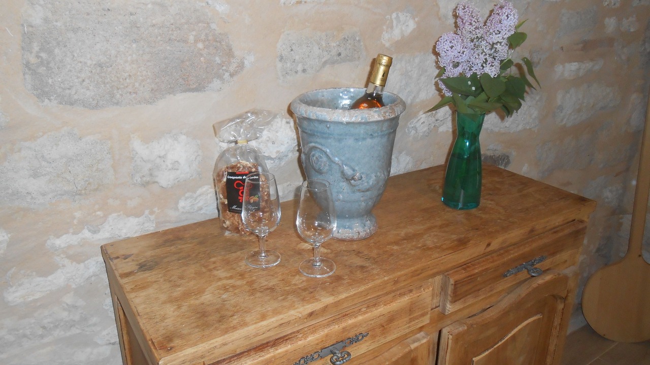Photo of Bedroom in Castelnau-de-Montmiral
