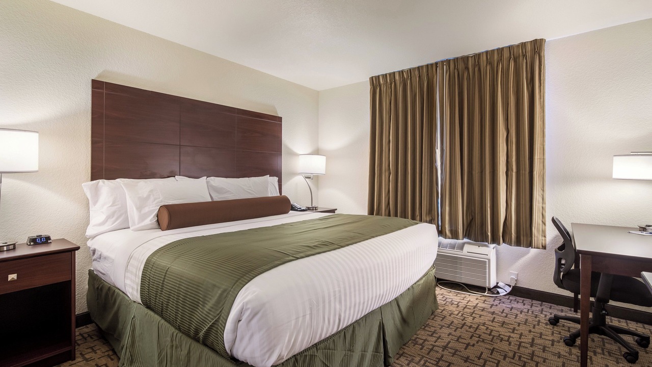 Photo of Bedroom in Victor