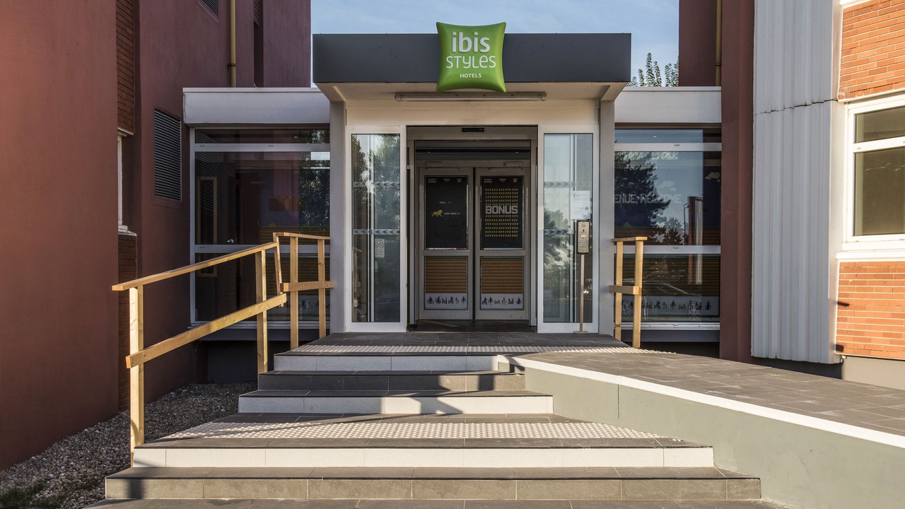 Photo of Outdoor in Bron