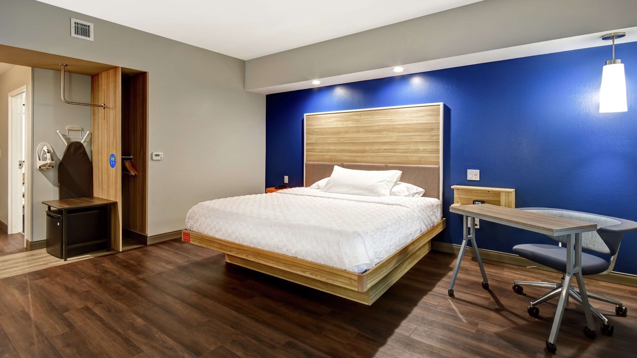 Photo of Bedroom in Camillus