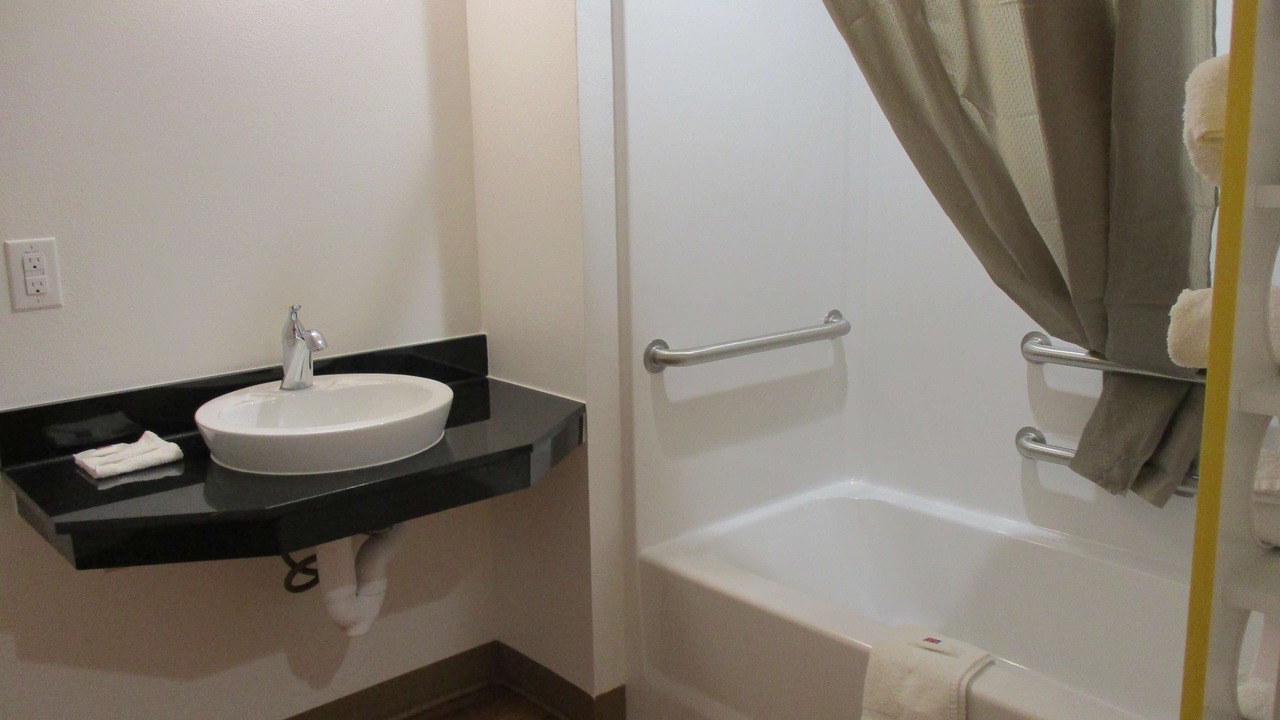 Photo of Bathroom in Fossil Creek