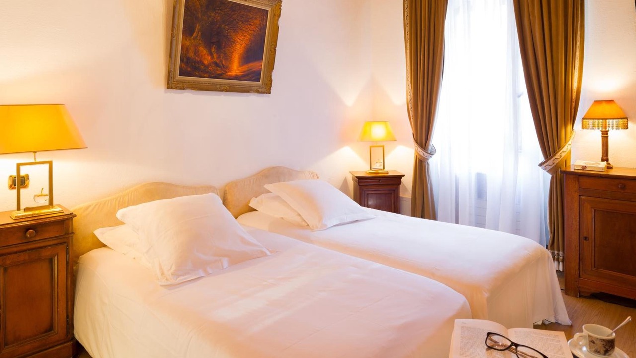 Photo of Others in Corps