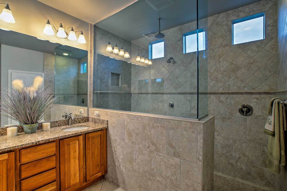 Photo of Bathroom in Mesa