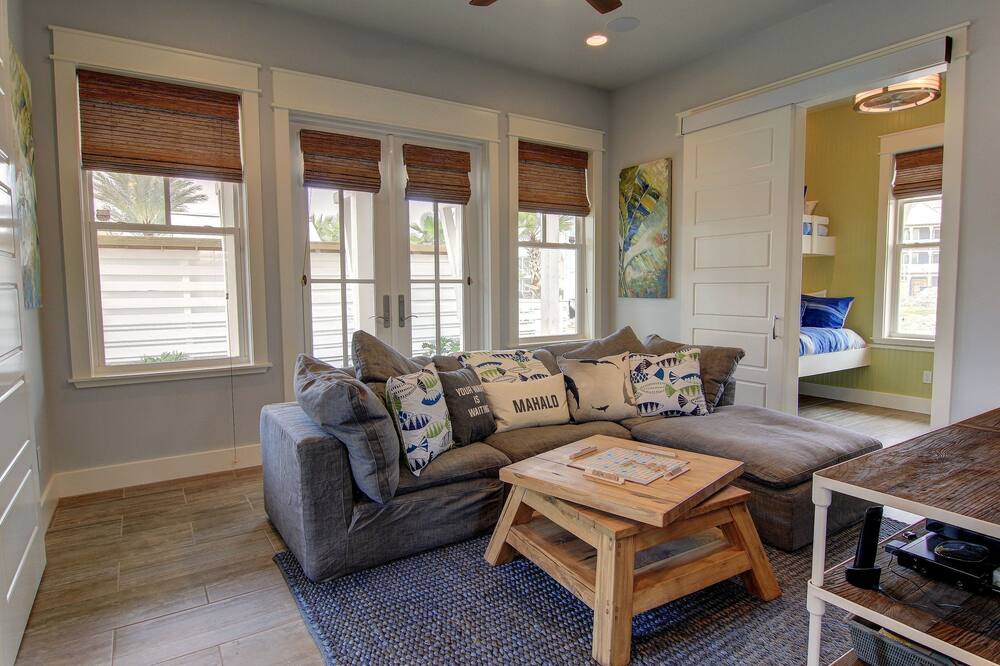 Photo of Bedroom in Cinnamon Shore