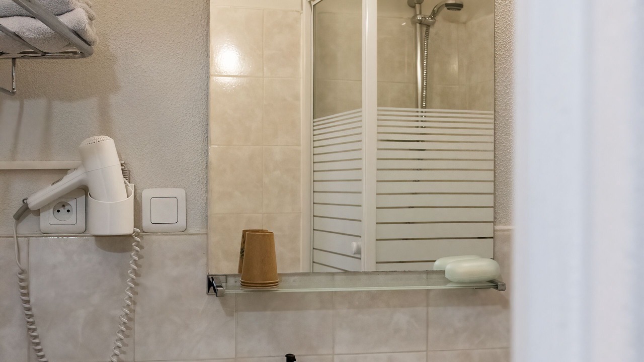 Photo of Bathroom in Latresne