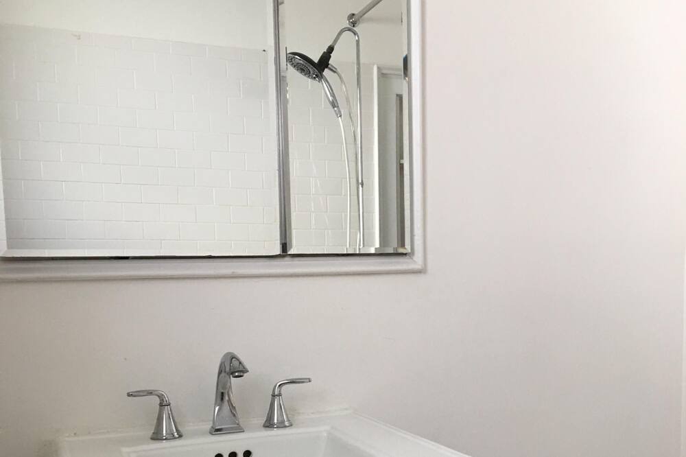 Photo of Bathroom in Trenton