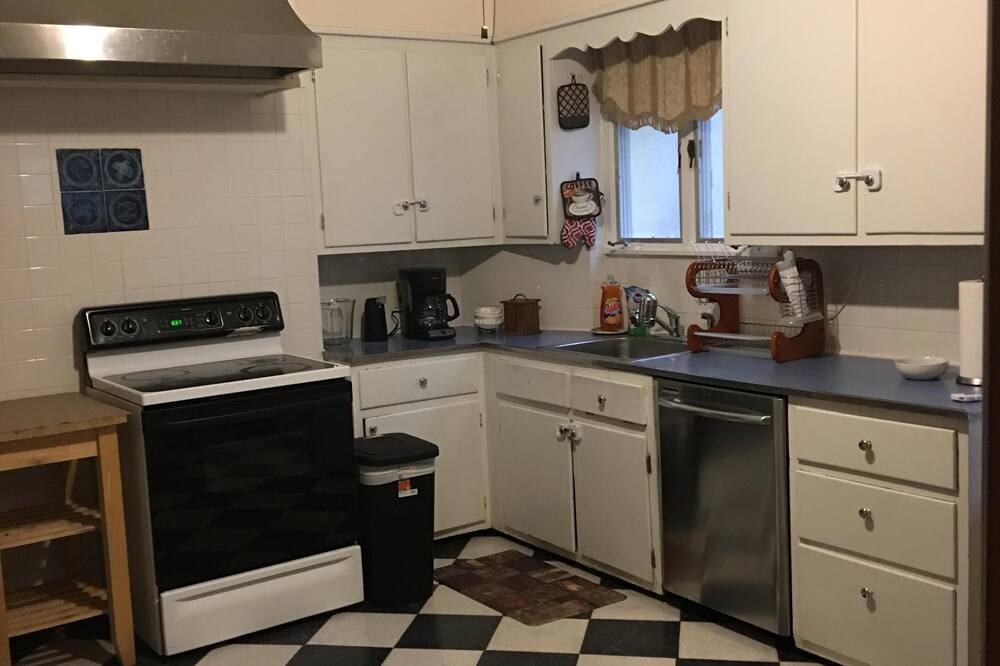 Photo of Kitchen in Trenton