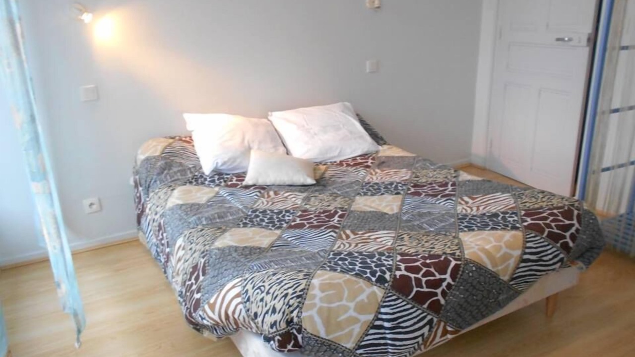 Photo of Bedroom in Veynes