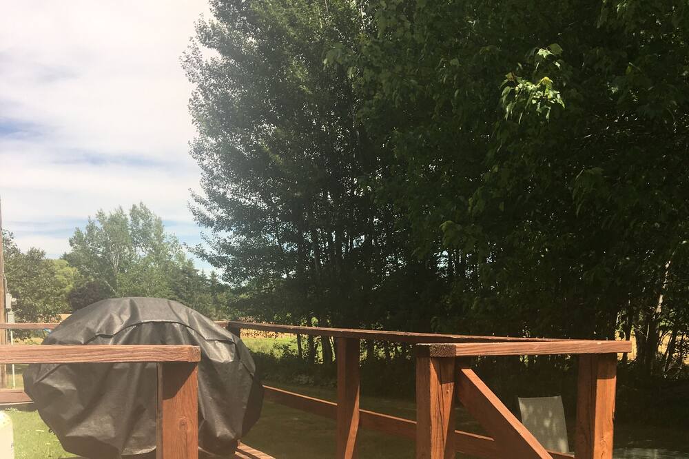 Photo of Outdoor in Milford