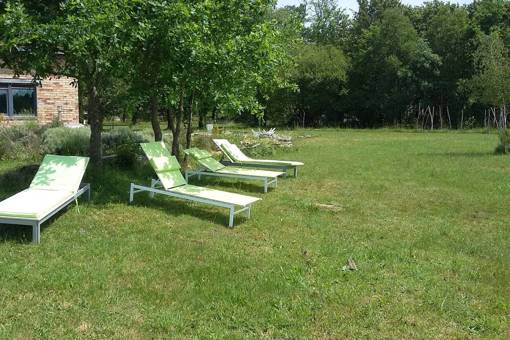 Photo of Outdoor in Sainte-Helene