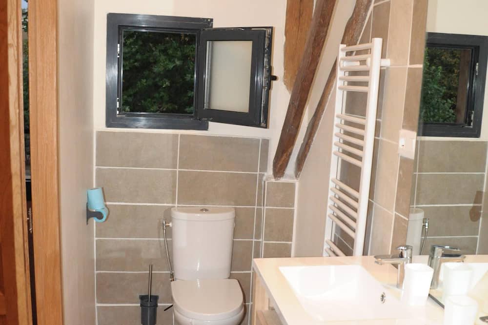 Photo of Bathroom in Sainte-Helene