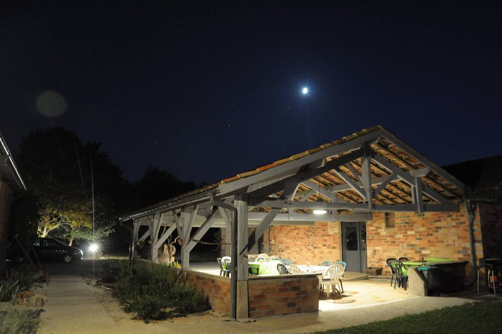 Photo of Outdoor in Sainte-Helene