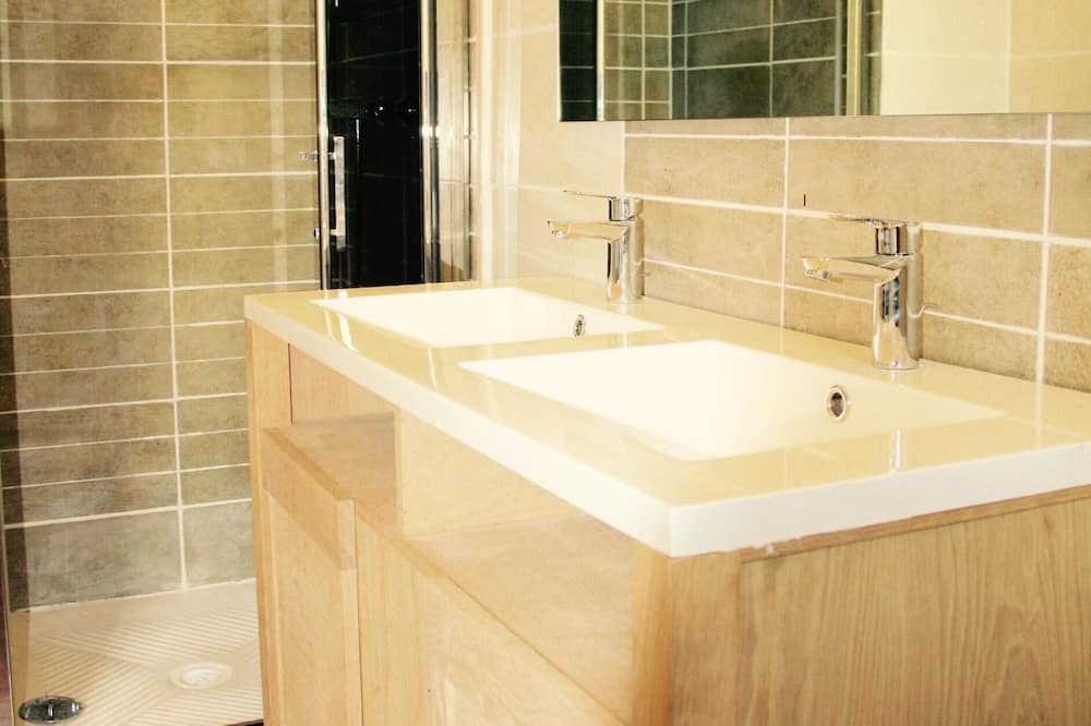 Photo of Bathroom in Sainte-Helene