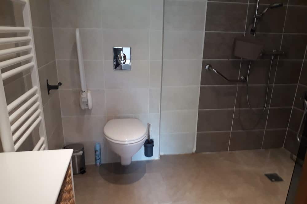 Photo of Bathroom in Sainte-Helene