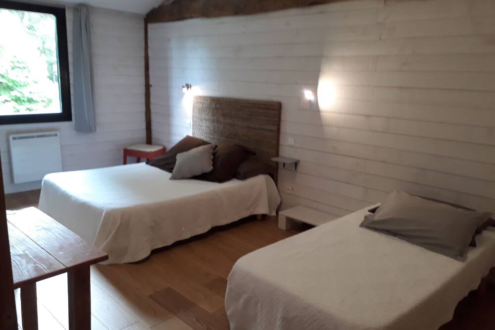 Photo of Bedroom in Sainte-Helene