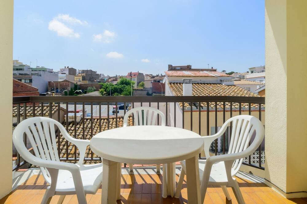 Photo of Patio Balcony in L'Escala