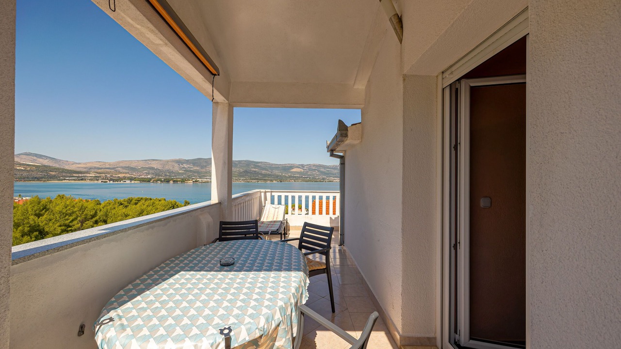 Photo of Outdoor in Slatine