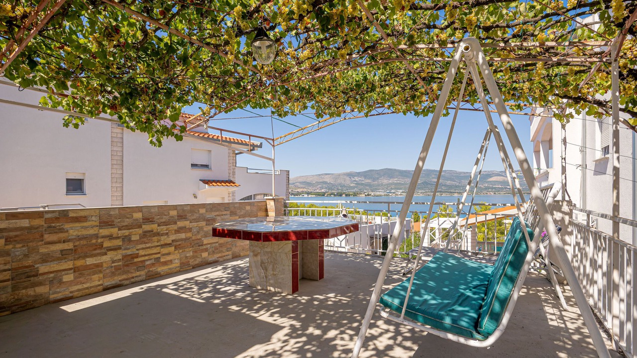 Photo of Outdoor in Slatine