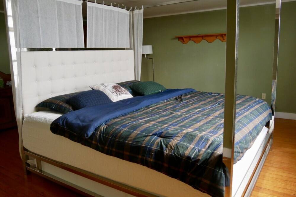 Photo of Others in Indian Harbour