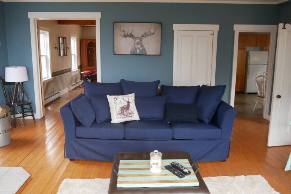 Photo of Livingroom in Indian Harbour