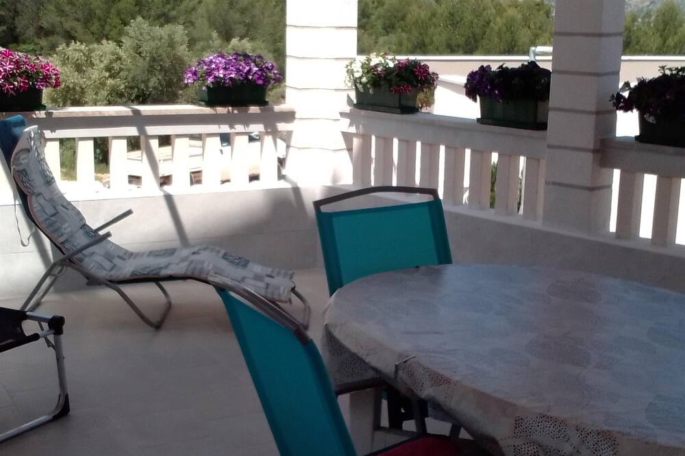 Photo of Patio Balcony in Slatine