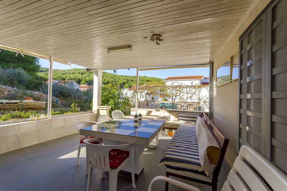 Photo of Patio Balcony in Slatine
