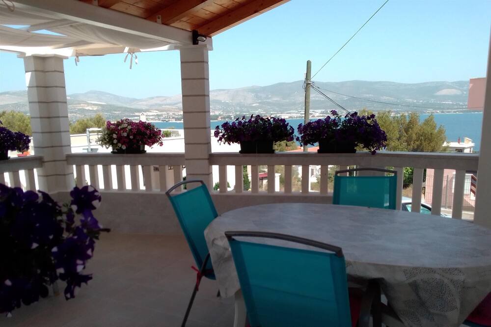 Photo of Patio Balcony in Slatine