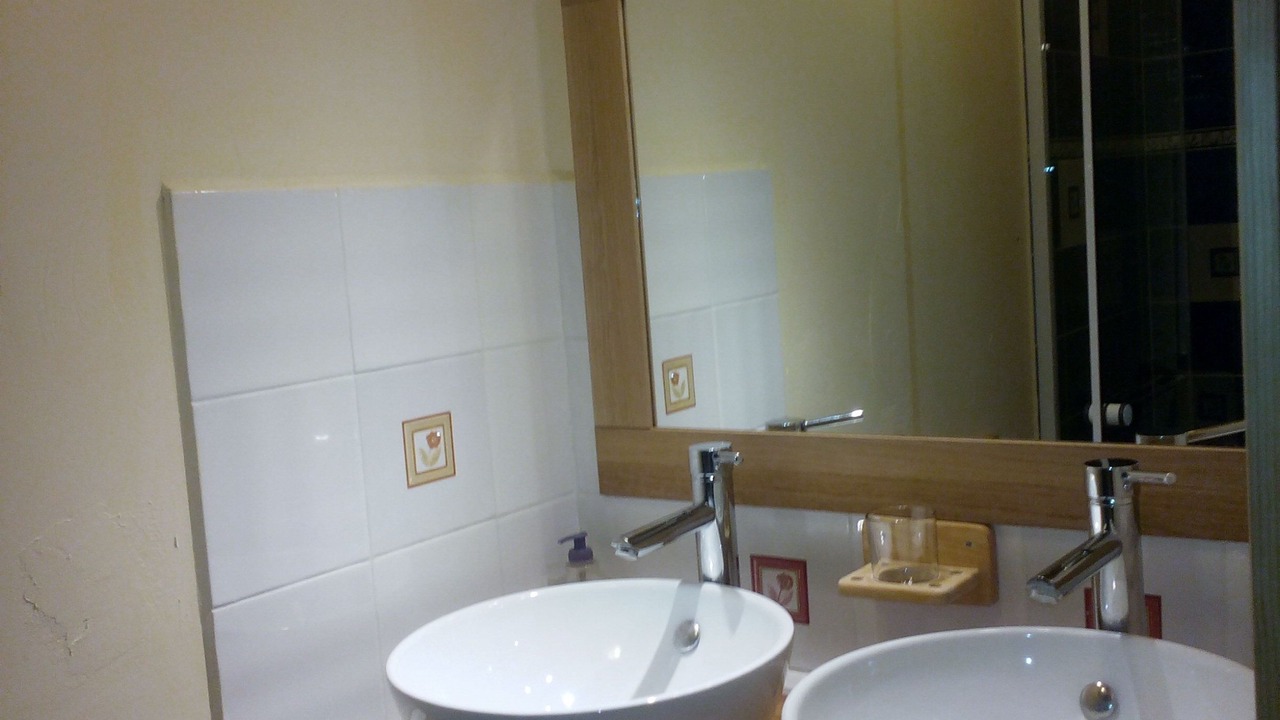 Photo of Bathroom in Venterol