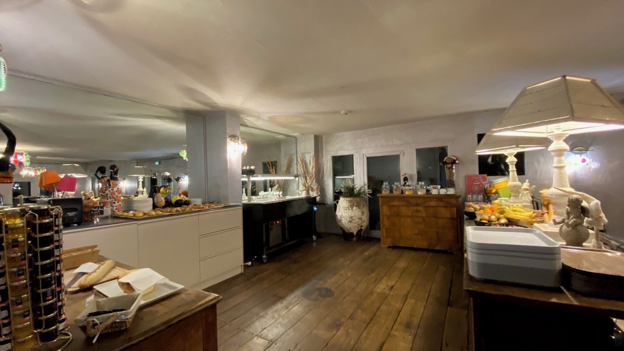 Photo of Others in Chesnes